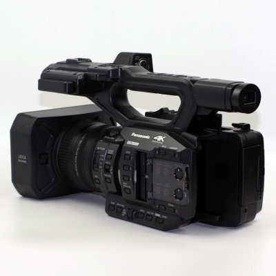 松下（Panasonic） AG-UX90MC 4K高清数码摄像机/手持高清DV